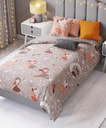 سرویس لحاف بچگانه یک نفره چهار تکه دستر Dasther کد 2114159999120|رنگ طوسی-بانی مد