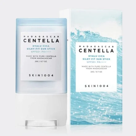 ضد آفتاب استیکی اسکین 1004 Skin مدل سنتلا ماداگاسکارHyalu-Cica Silky-Fit Sun Stick