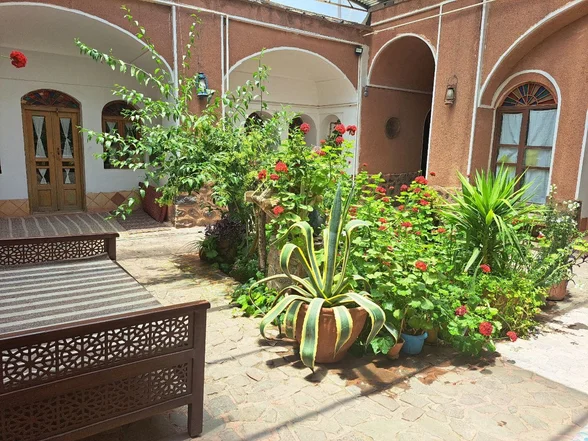 بوم گردی خالو عباس 