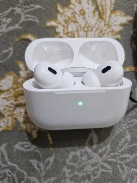 هدفون بلوتوثی اپل مدل AirPods Pro 2nd Generation
