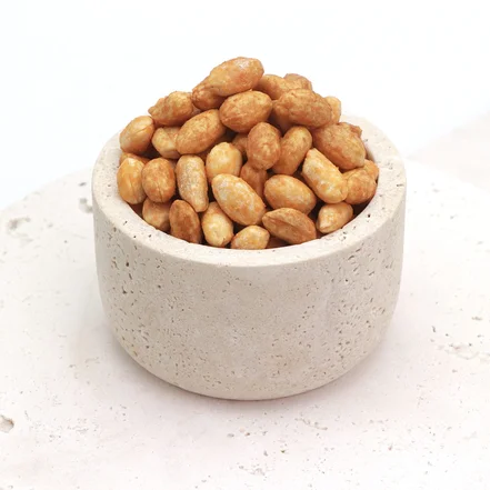 بادام زمینی پنیری