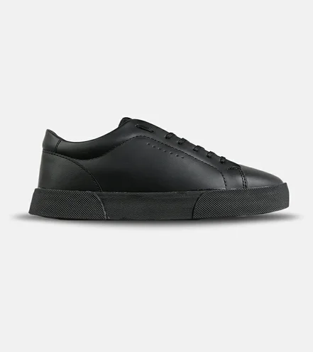 کفش کتانی مردانه مشکی BERSHKA مدل 7972