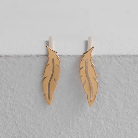 گوشواره طلا 18 عیار طرح پر قو کد 002882